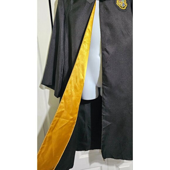 Harry Potter Hogwarts Kids Deluxe Costume Robe House Crests Hufflepuff Disguise - Picture 6 of 11